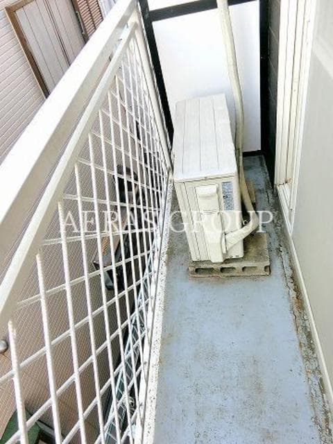 Room image 9