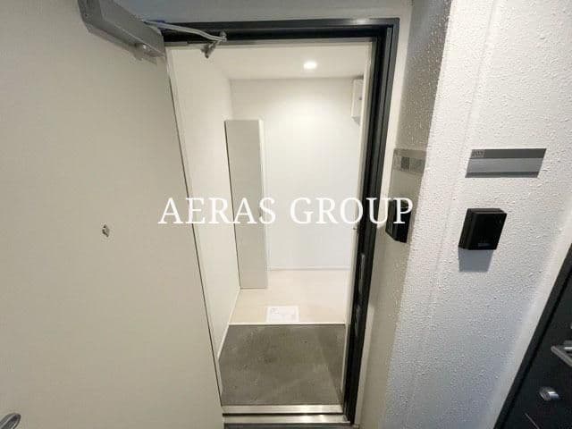 Room image 12