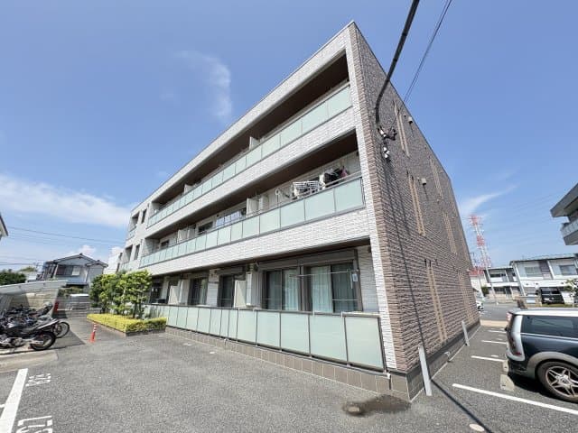 Main Image
