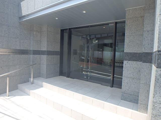 Room image 13