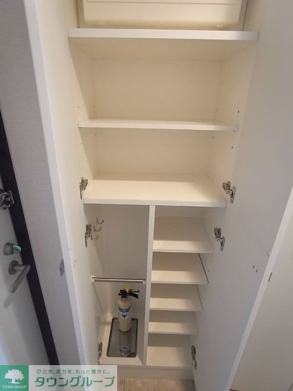 Room image 11