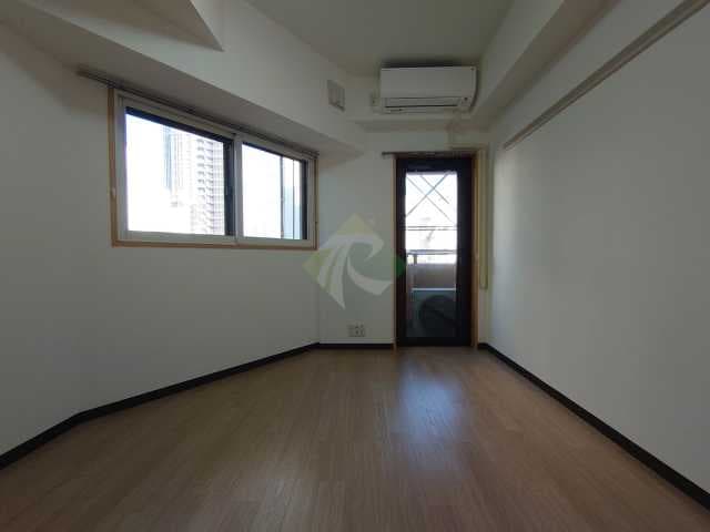 Room Image 00030200