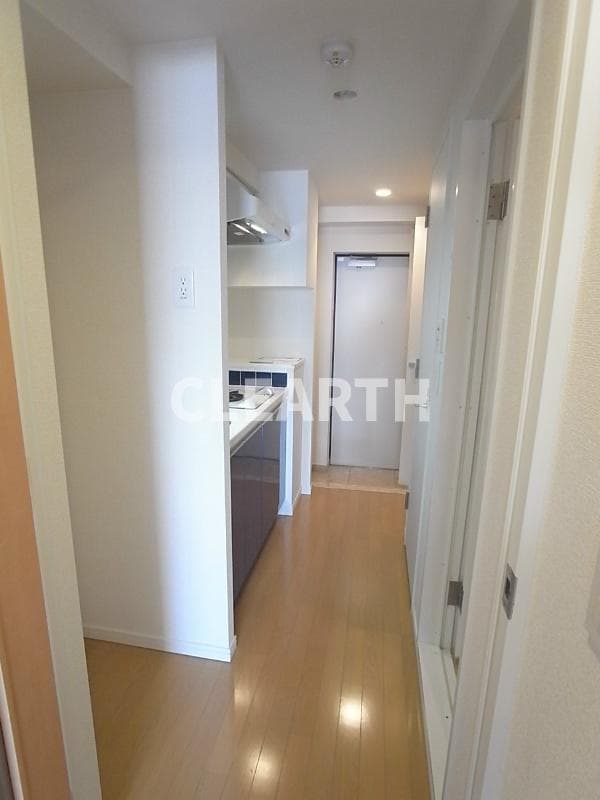 Room image 10