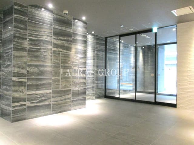 Room image 13