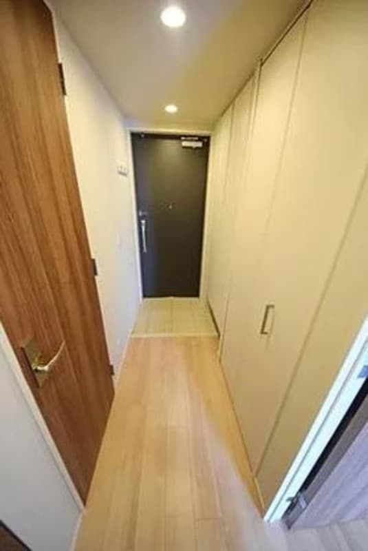 Room image 11