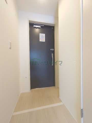 Room image 13