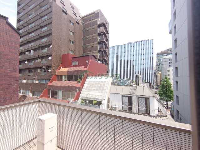 Room image 14