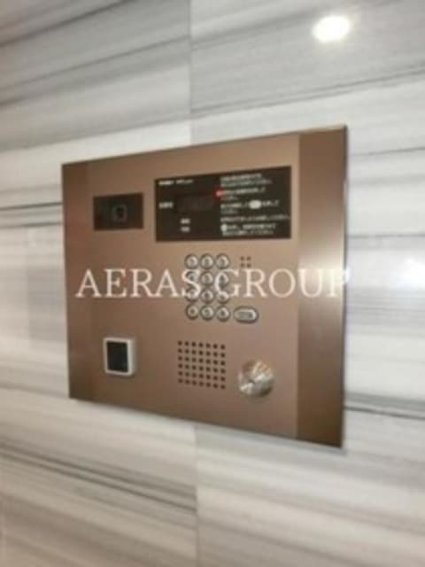 Room image 10