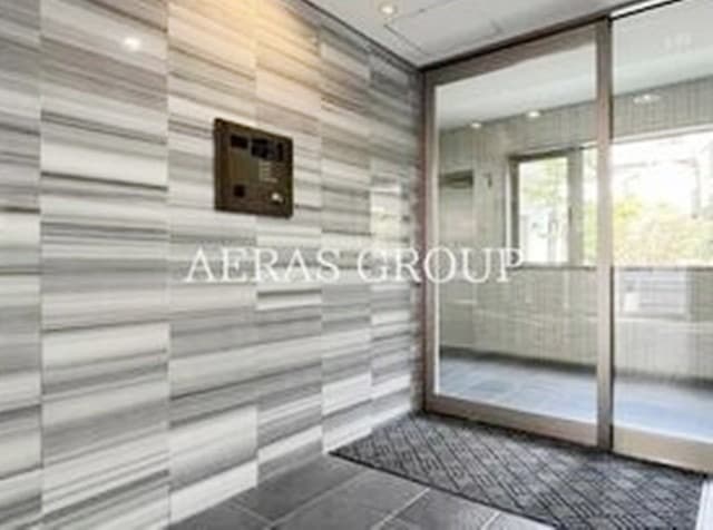 Room image 11