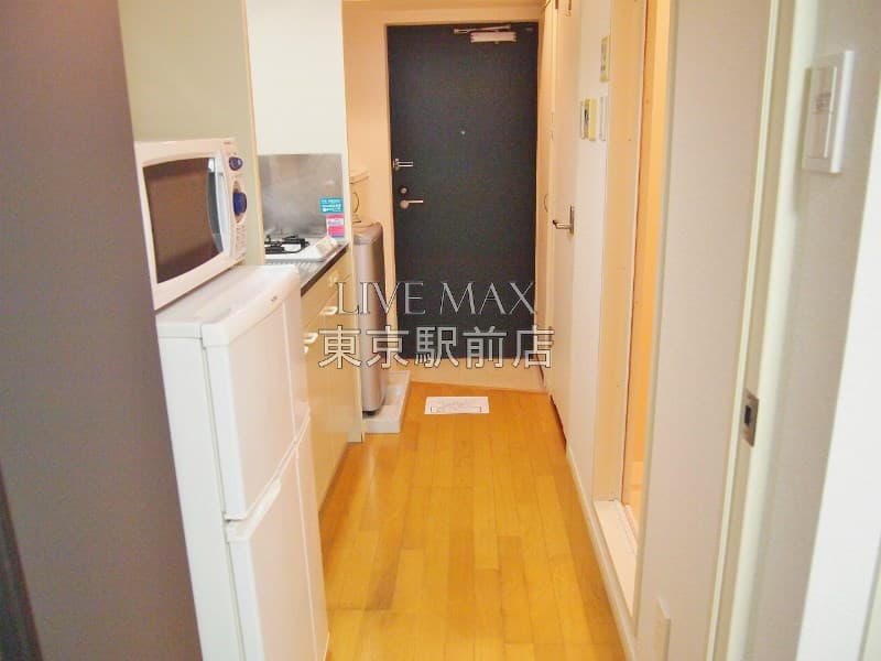 Room image 12
