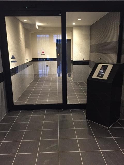 Room image 10
