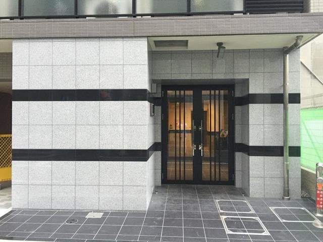 Room image 12