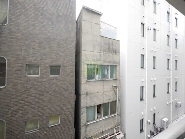 Room image 14