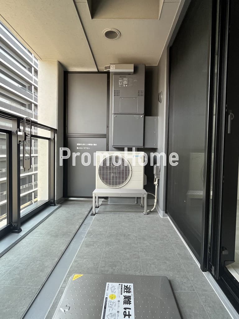 Room image 10