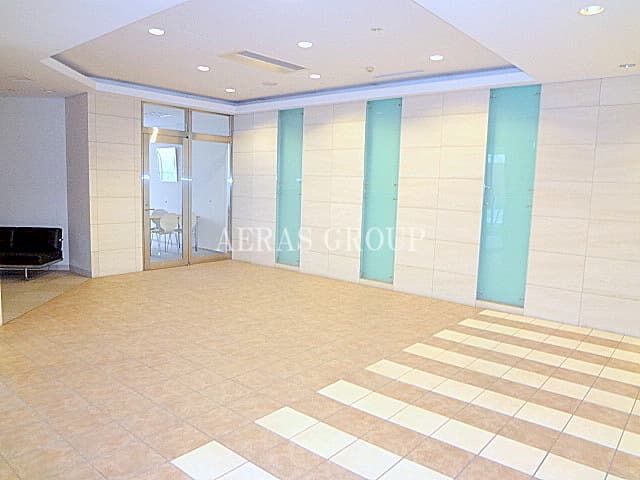 Room image 12