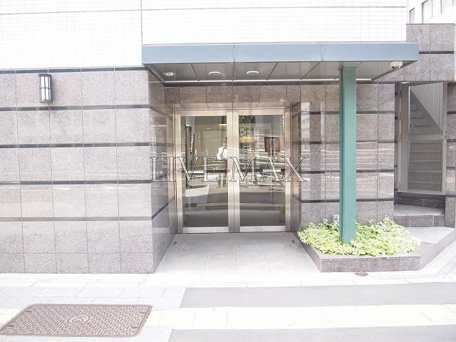 Room image 14
