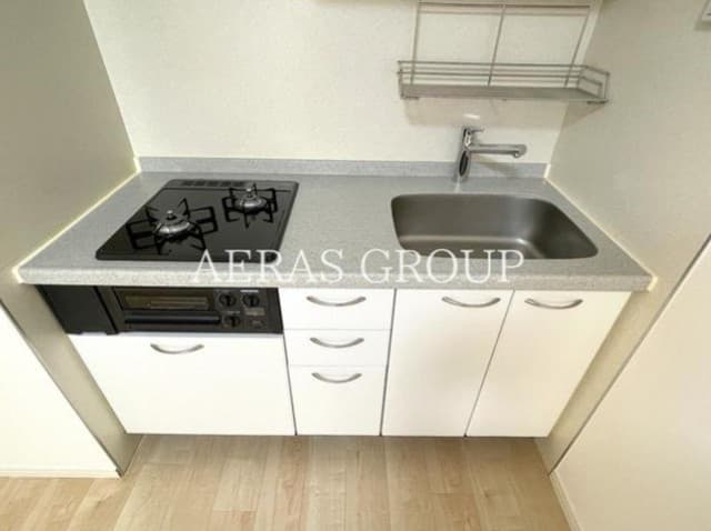 Room image 11