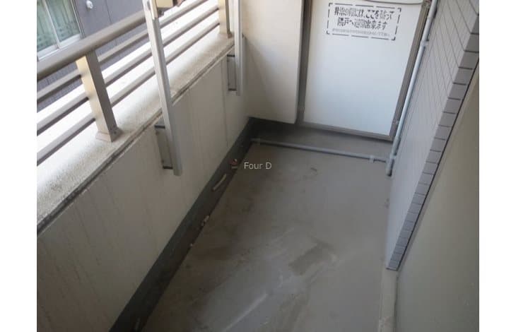 Room image 10