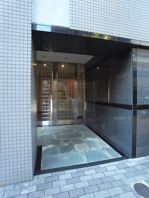 Room image 13