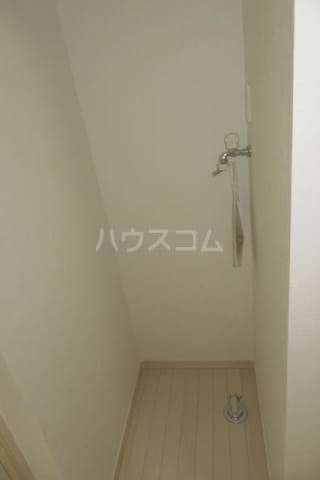 Room image 12