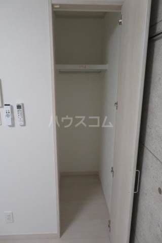 Room image 9