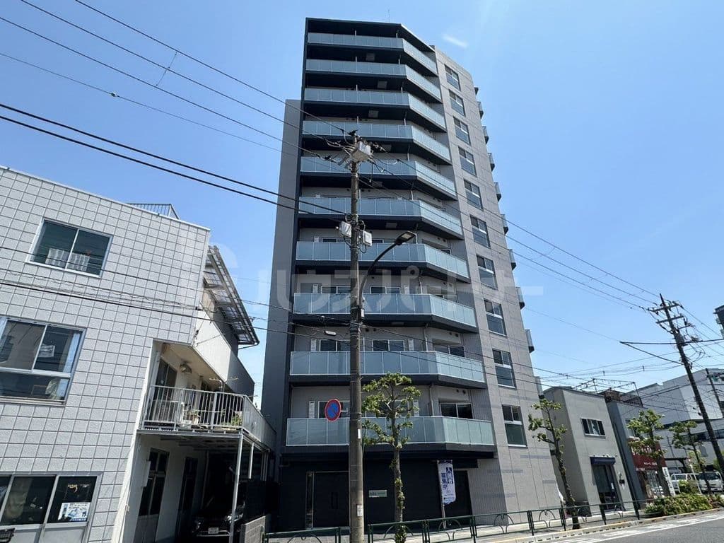 Main Image