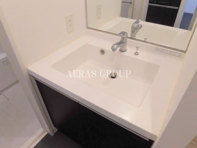 Room image 9