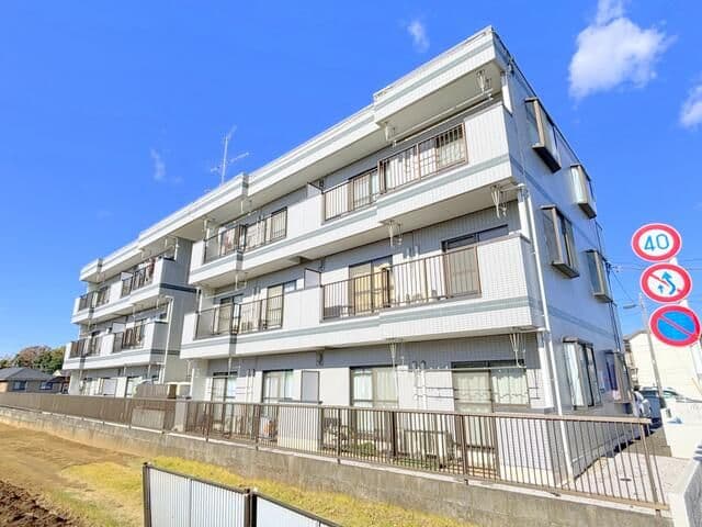 Main exterior of Tachibana Mansion