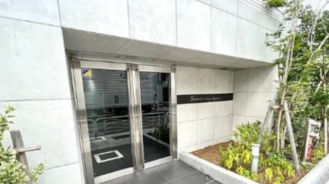 Room image 11