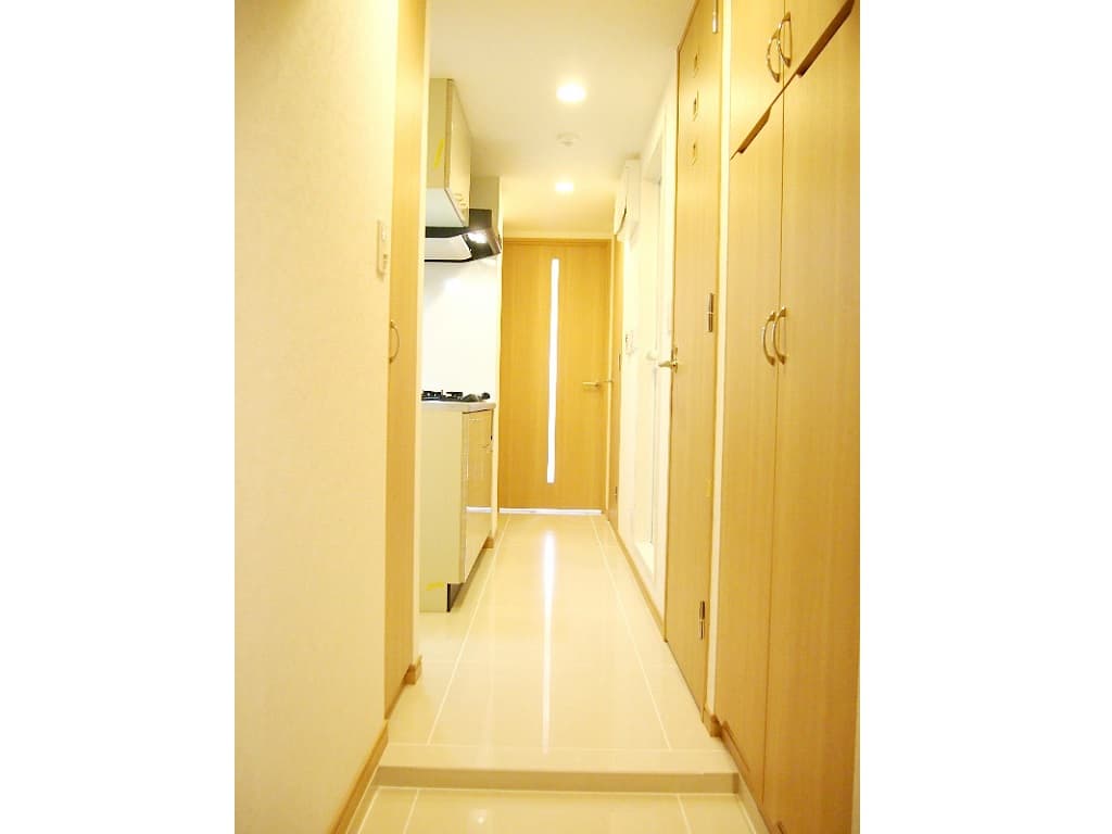 Room image 11