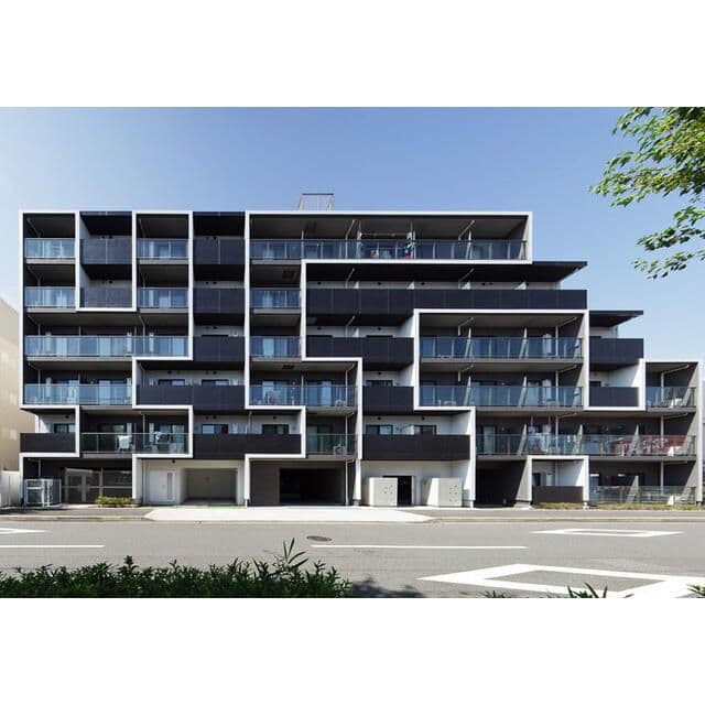 Main Image