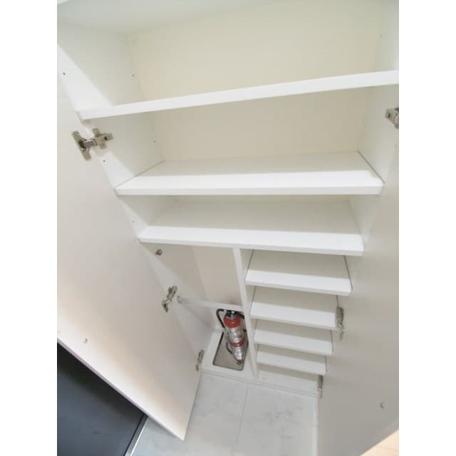 Room image 14