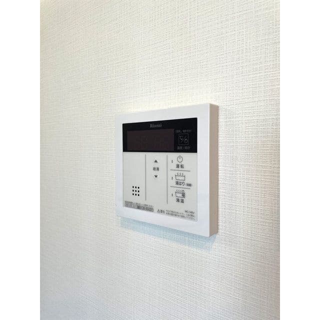 Room image 10
