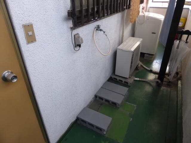 Room image 10