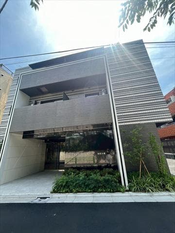 Room image 13
