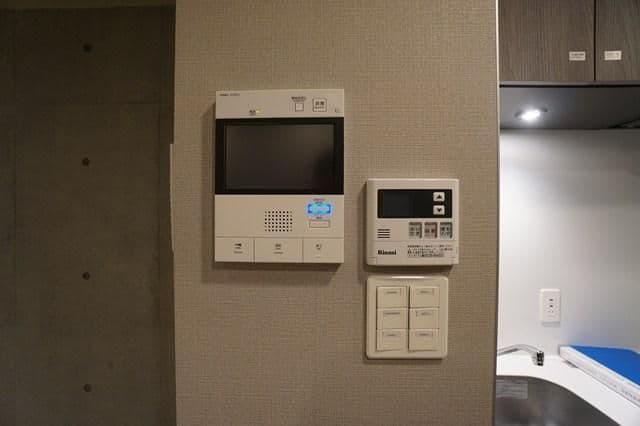 Room image 11
