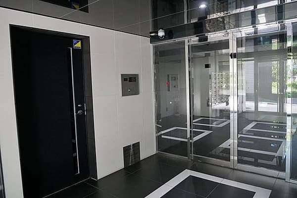 Room image 12