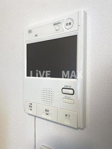 Room image 11