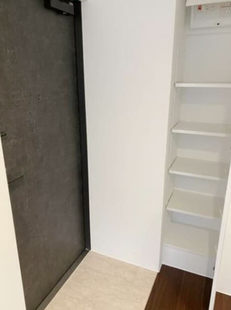 Room image 11
