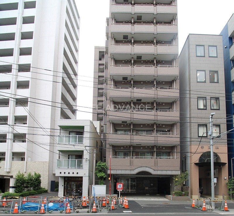 Main Image