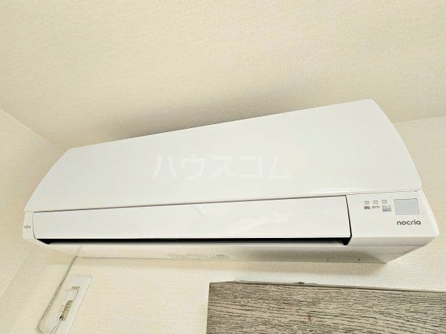 Room image 11