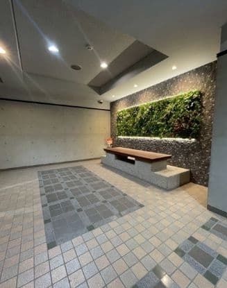 Room image 12