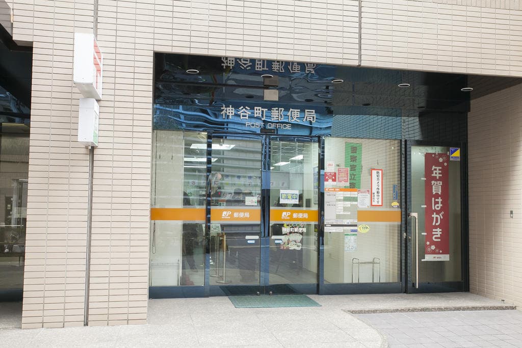 Room image 13
