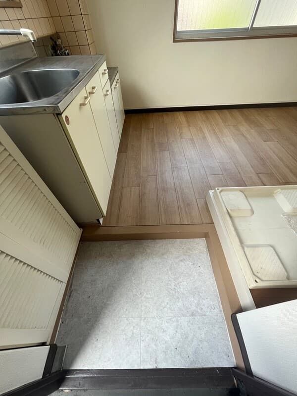 Room image 12
