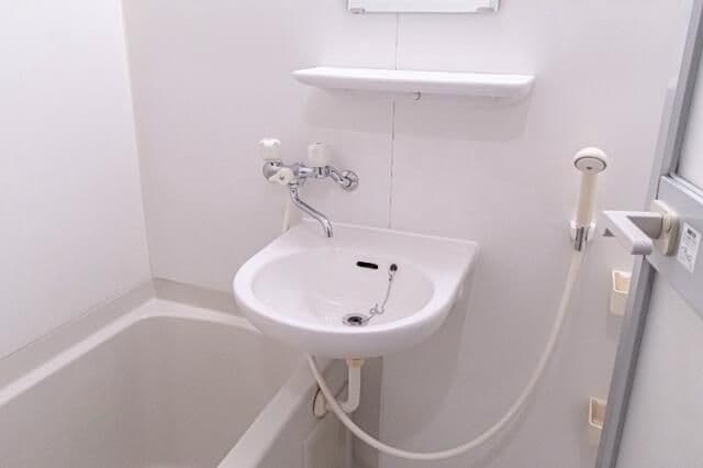 Room image 9