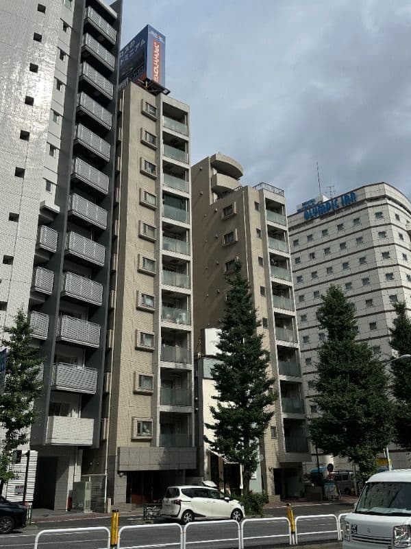 Main Image