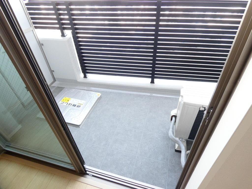 Room image 10