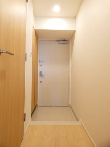 Room image 12