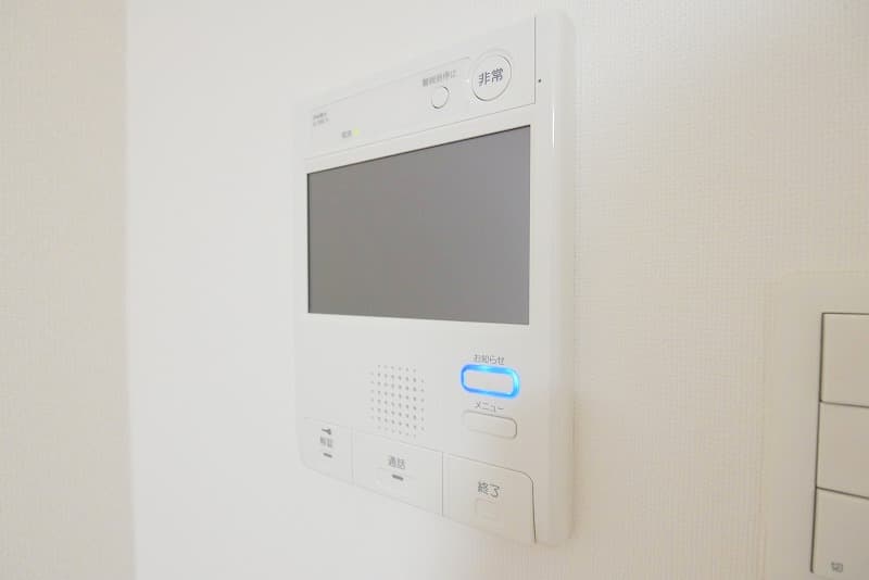 Room image 10