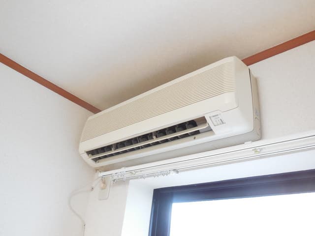 Room image 12